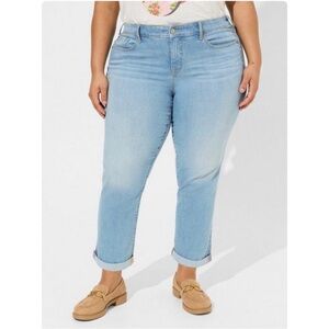 Torrid 16T Boyfriend Vingtage Stretch